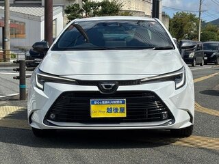 2023 Toyota Corolla XII (E210) Рестайлинг, белый, 1360000 рублей, вид 3