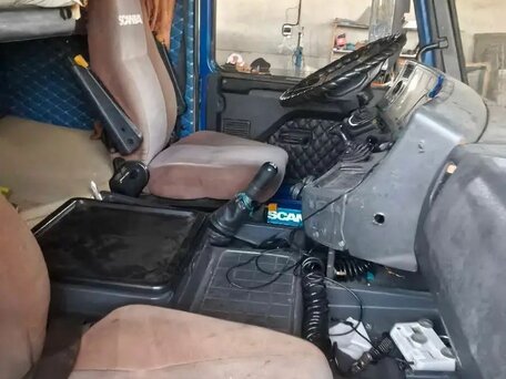 1991 Scania 93, синий, 1800000 рублей, вид 3