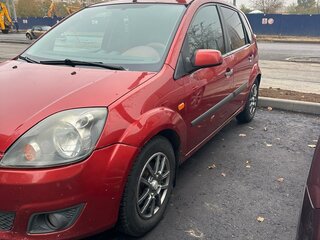 2007 Ford Fiesta Mk5, красный, 470000 рублей, вид 3