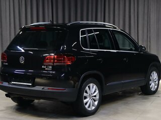 2015 Volkswagen Tiguan I Рестайлинг, чёрный, 1199000 рублей, вид 2