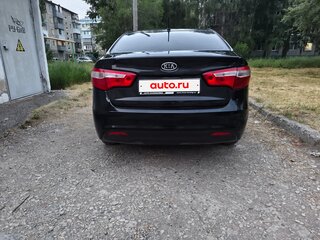 2012 Kia Rio 5-speed III, чёрный, 470000 рублей, вид 3