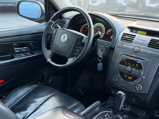 2009 SsangYong Rexton II, чёрный, 650000 рублей, вид 4