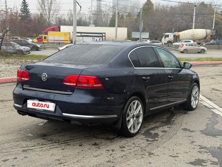 2011 Volkswagen Passat B7, синий, 940000 рублей, вид 5