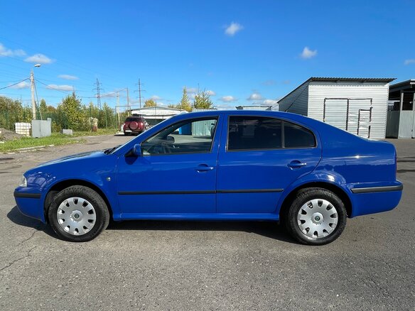 2008 Skoda Octavia I (A4) Рестайлинг, синий, 650000 рублей - вид 9