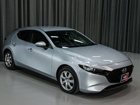 2019 Mazda 3 IV (BP), серый, 1500000 рублей - вид 8