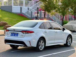 2022 Toyota Levin XII (E210), белый, 1550000 рублей, вид 3