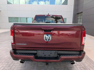 2023 Ram 1500 Crew Cab eTorque V, красный, 4785673 рублей, вид 4