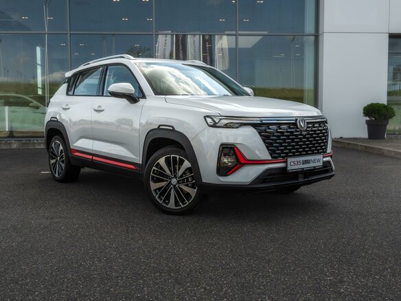 2025 Changan CS35 Plus I Рестайлинг, белый - вид 2