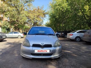 2001 Toyota Vitz I (P10), серый, 250000 рублей, вид 1