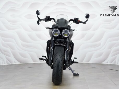 2021 Triumph Rocket 3, чёрный, 1899000 рублей, вид 4