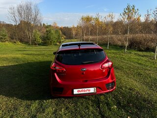 2017 Kia Ceed II Рестайлинг, красный, 1550000 рублей, вид 5