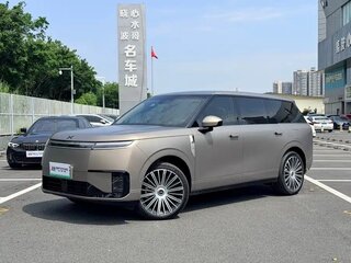 2026 Xpeng GX, бежевый, 8990001 рублей, вид 4