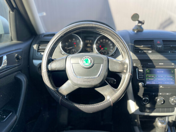 2012 Skoda Yeti I, синий, 783000 рублей - вид 16