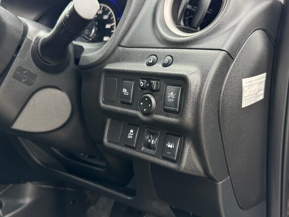 2019 Nissan Note e-Power II Рестайлинг, коричневый, 1537000 рублей - вид 18
