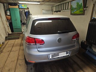 2011 Volkswagen Golf 5-speed VI, серебристый, 1500000 рублей, вид 1