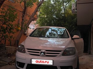2008 Volkswagen Golf Plus I, белый, 620000 рублей, вид 3