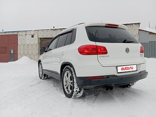 2012 Volkswagen Tiguan I Рестайлинг, белый, 1400000 рублей, вид 4
