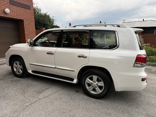 2014 Lexus LX 570 III Рестайлинг, белый, 5300000 рублей, вид 3