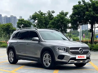 2020 Mercedes-Benz GLB 180 I (X247), серебристый, 2243099 рублей, вид 3
