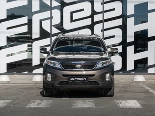 2013 Kia Sorento II Рестайлинг, бежевый, 1479000 рублей, вид 3
