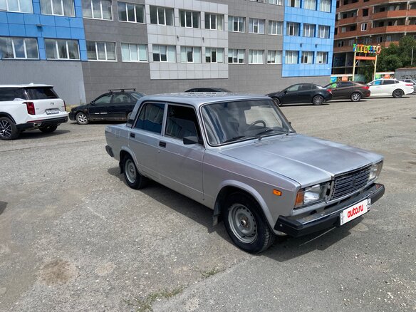 2010 Lada (ВАЗ) 2107, серебристый, 230000 рублей - вид 2