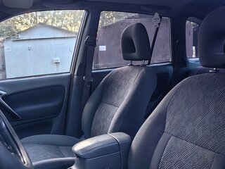 2001 Toyota RAV4 II (XA20), серебристый, 410000 рублей, вид 5