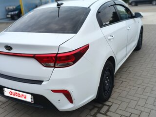 2018 Kia Rio IV, белый, 800000 рублей, вид 5