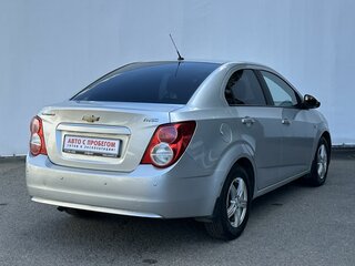 2012 Chevrolet Aveo II, белый, 550000 рублей, вид 5