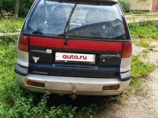 1997 Mitsubishi Space Runner I, серебристый, 50000 рублей, вид 3