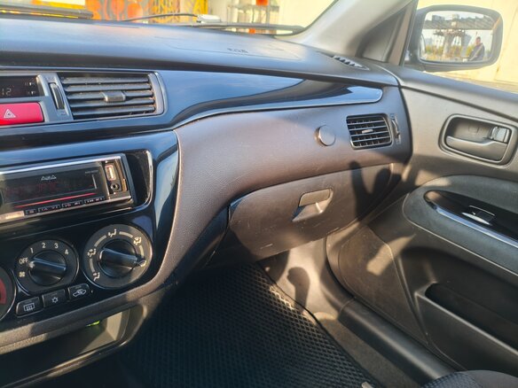 2006 Mitsubishi Lancer IX Рестайлинг, чёрный, 495000 рублей - вид 15