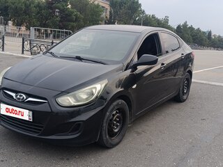 2013 Hyundai Solaris I, чёрный, 380000 рублей, вид 1