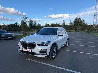2019 BMW X5 40i IV (G05/G18), белый, 5750000 рублей, вид 1
