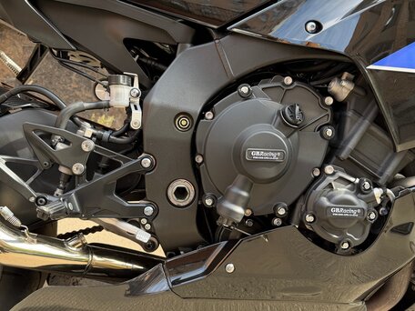 2021 Yamaha YZF-R1, чёрный, 1900000 рублей, вид 5