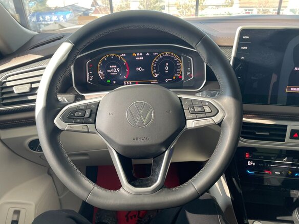 2022 Volkswagen Tayron I Рестайлинг, белый, 2442000 рублей - вид 19