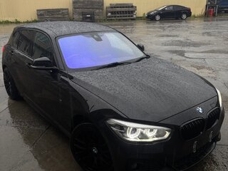 2015 BMW 1 серии 118i II (F20/F21) Рестайлинг, чёрный, 1525000 рублей, вид 5