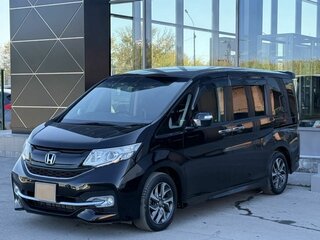 2016 Honda Stepwgn Spada V, чёрный, 1750000 рублей, вид 1