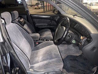 1993 Toyota Crown IX (S140), синий, 765000 рублей, вид 4