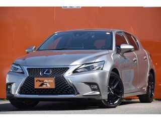 2018 Lexus CT 200h I Рестайлинг 2, серебристый, 1620000 рублей, вид 2