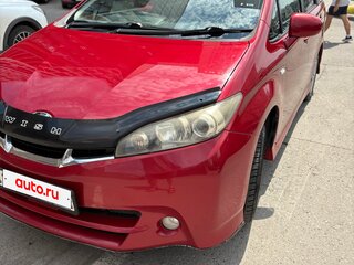 2009 Toyota Wish II, красный, 1030000 рублей, вид 2