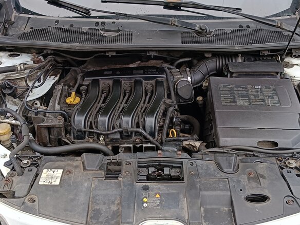 2012 Renault Megane III Рестайлинг, белый, 690000 рублей - вид 27