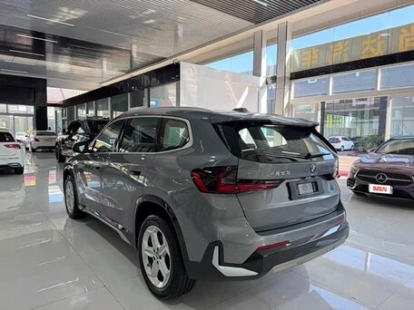 2023 BMW X1 Long 20Li sDrive III (U11/U12), серый, 2900000 рублей, вид 4