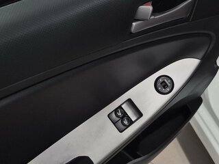 2014 Hyundai Solaris I Рестайлинг, белый, 849000 рублей, вид 5