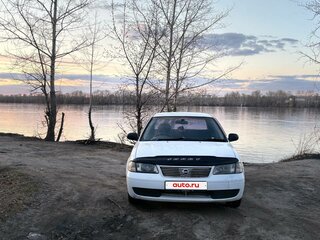 2003 Nissan Sunny B15, белый, 315000 рублей, вид 2