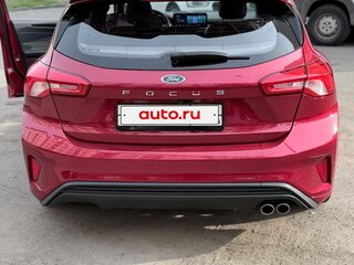 2022 Ford Focus IV Рестайлинг, красный, 2700000 рублей, вид 4