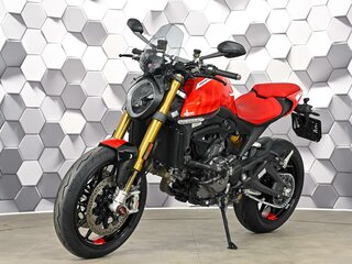 2023 Ducati Monster 937, красный, 899000 рублей, вид 2