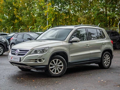 2011 Volkswagen Tiguan I Рестайлинг, белый, 930000 рублей, вид 1