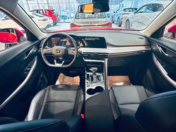 2024 Changan CS35 Plus I Рестайлинг, красный, 2709900 рублей - вид 8