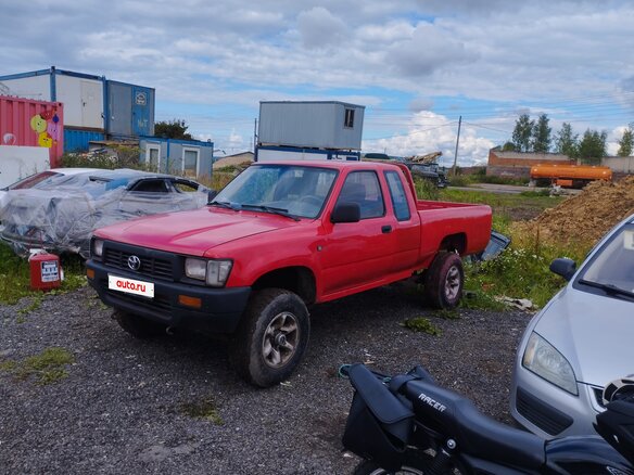 1992 Toyota Hilux V, зелёный - вид 1