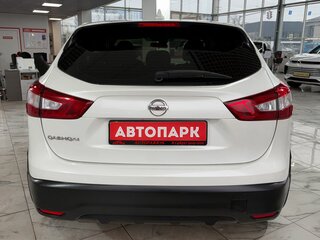 2018 Nissan Qashqai II, белый, 1349000 рублей, вид 5