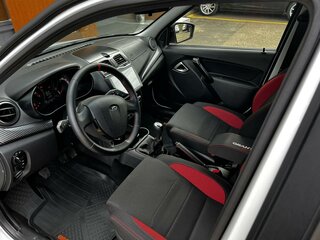 2024 Lada (ВАЗ) Granta Sport I Рестайлинг, белый, 1200000 рублей, вид 2
